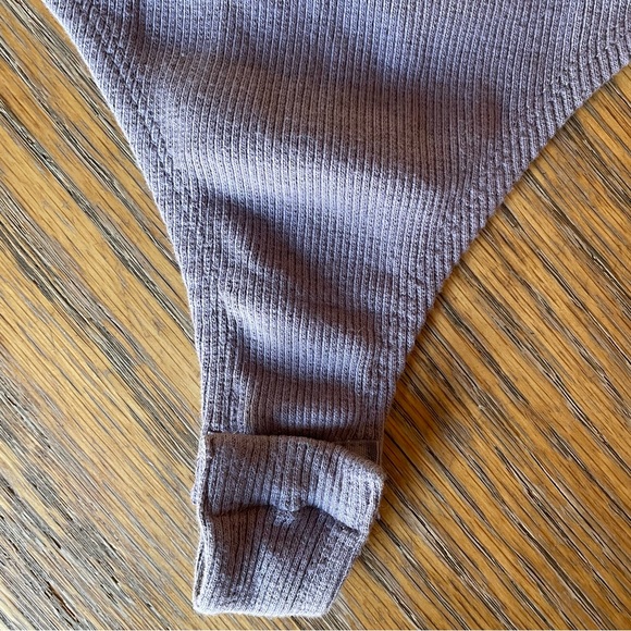 Nude Short Sleeve Body Suit Ribbed Size Small - Picture 3 of 8